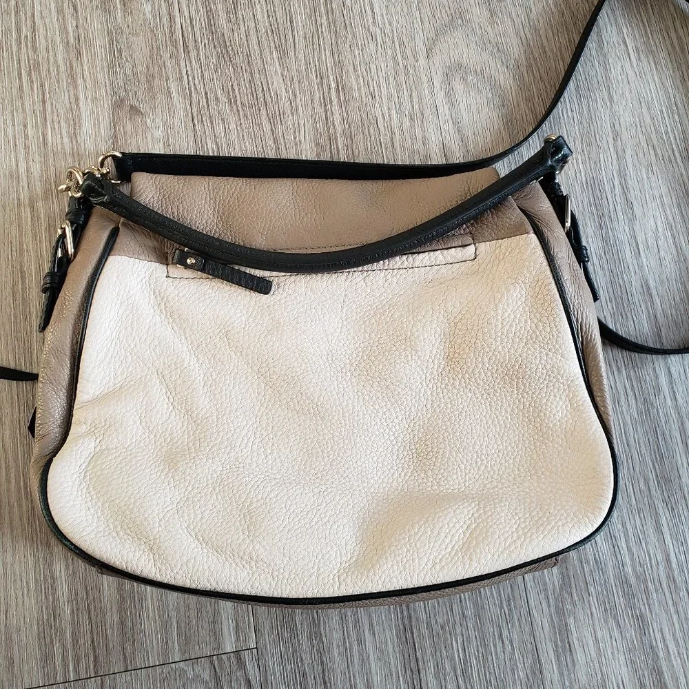 Kate Spade Cobble Hill Crossbody - Picture 3 of 8